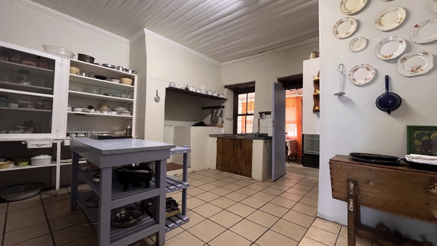 4 Bedroom Property for Sale in Redelinghuys Western Cape